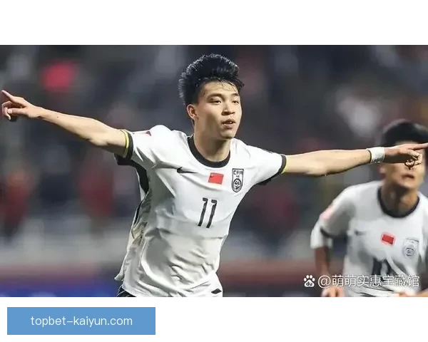 中国足球力量迎来持续提升，关注年轻球员的成长与发展