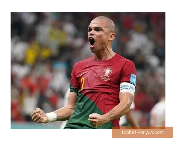 佩佩传奇地位稳固，职业生涯表现稳健备受认可彰显